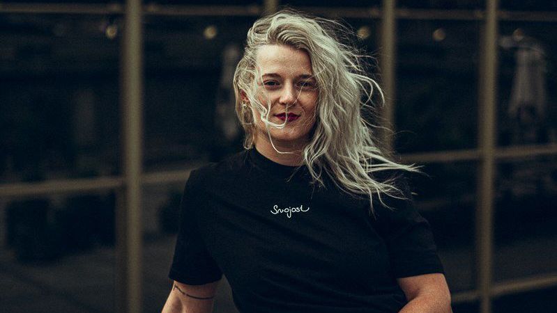 Ještě se mi nestalo, aby na mém čtení někdo nebrečel, říká básnířka Svojost